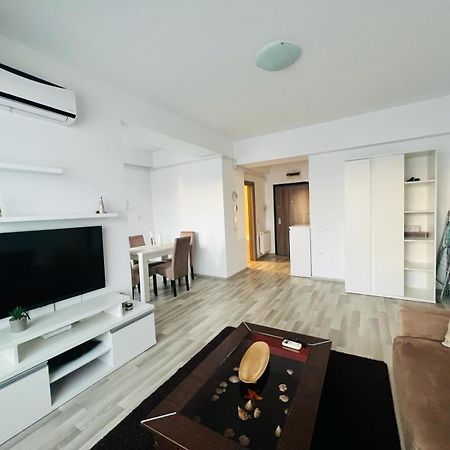 Apartament Crazy Summerland Mamaia Εξωτερικό φωτογραφία