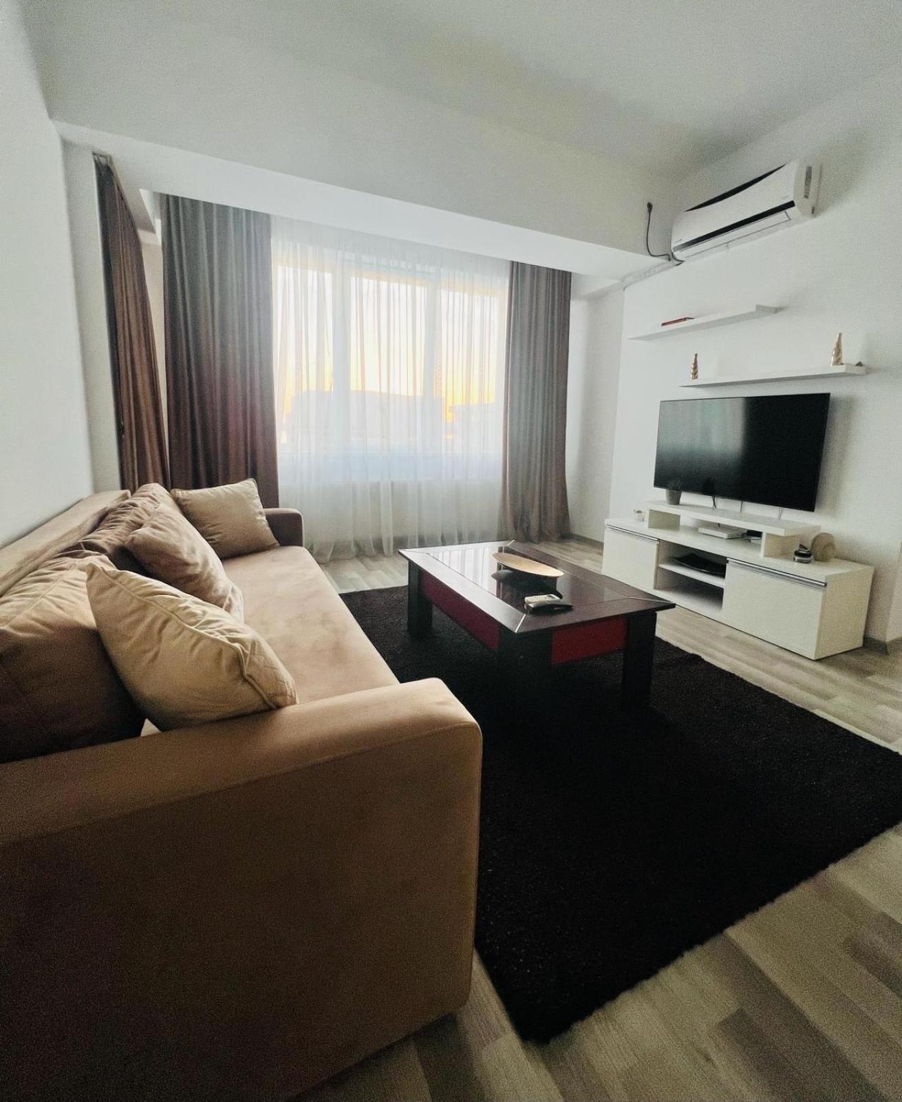 Apartament Crazy Summerland Mamaia Εξωτερικό φωτογραφία