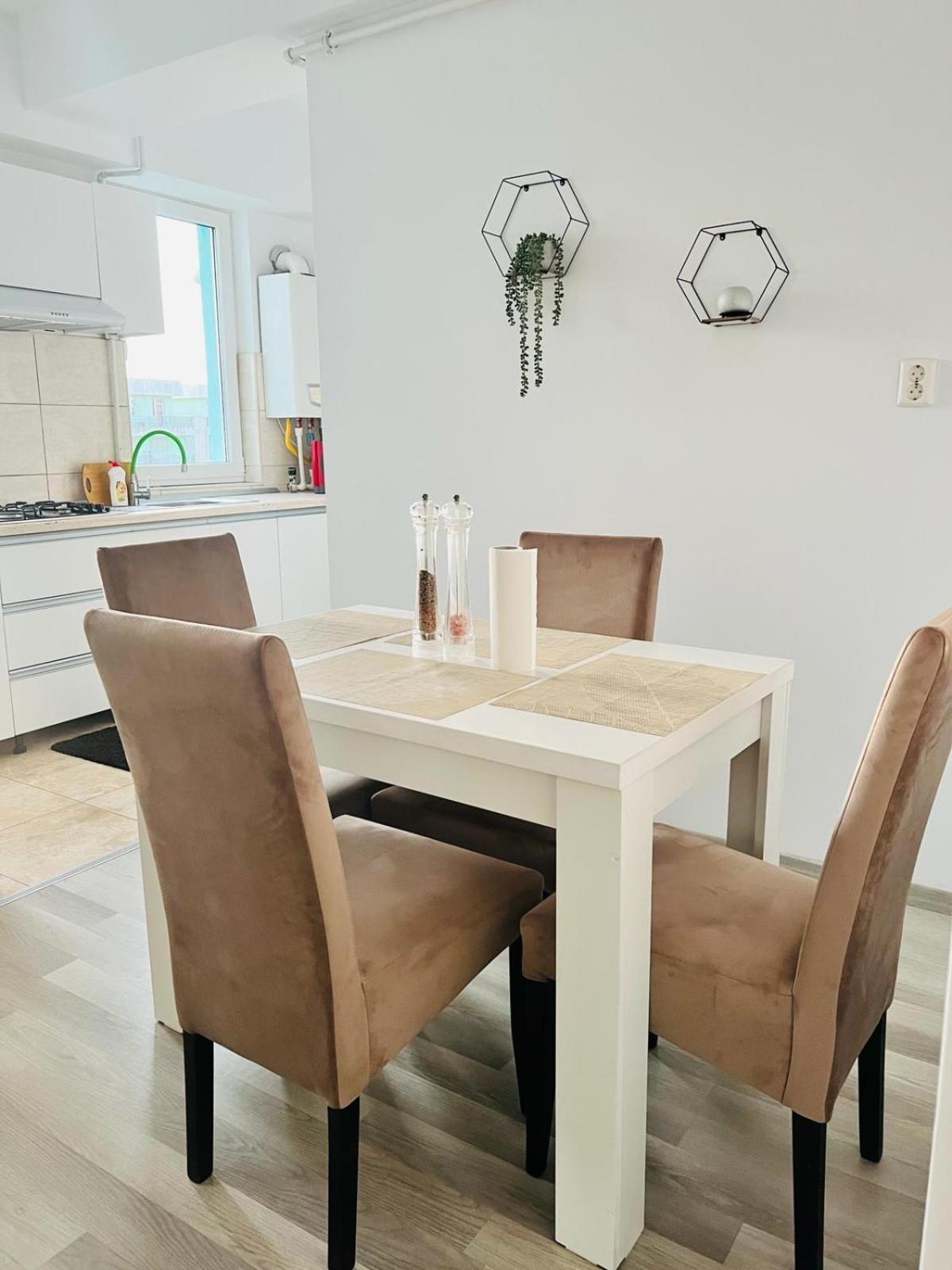 Apartament Crazy Summerland Mamaia Εξωτερικό φωτογραφία
